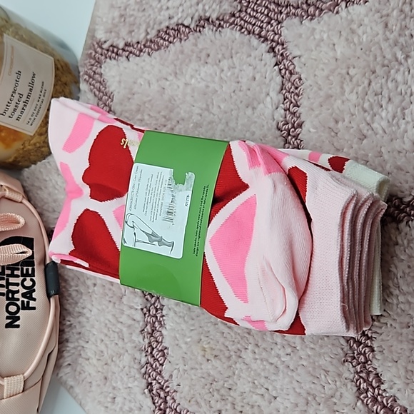 nwt KATE SPADE Hearts Valentine's Day 3 pair Socks New - Picture 2 of 4